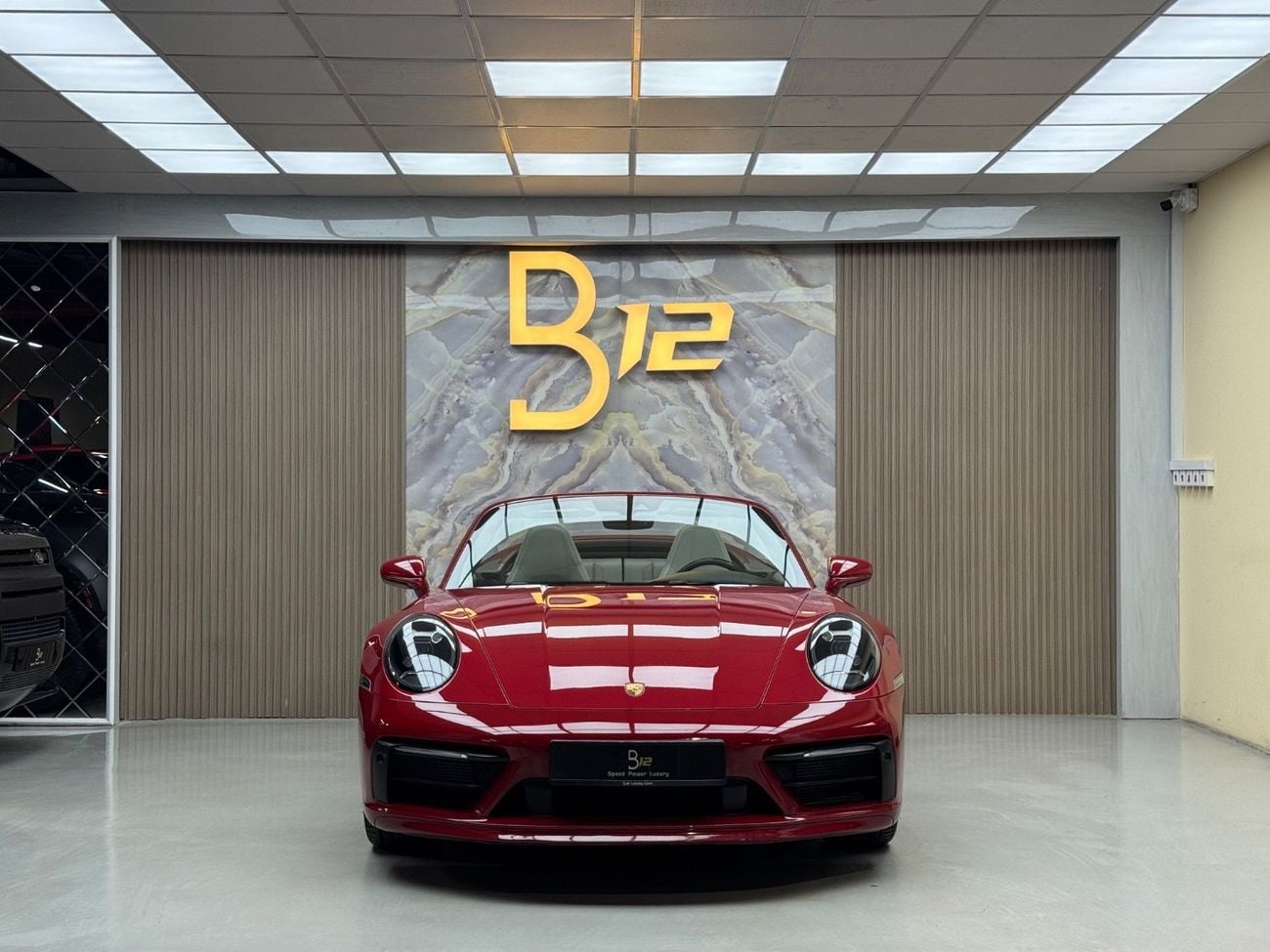 Porsche 911 Carrera 4 3.0L (475 HP) Convertible