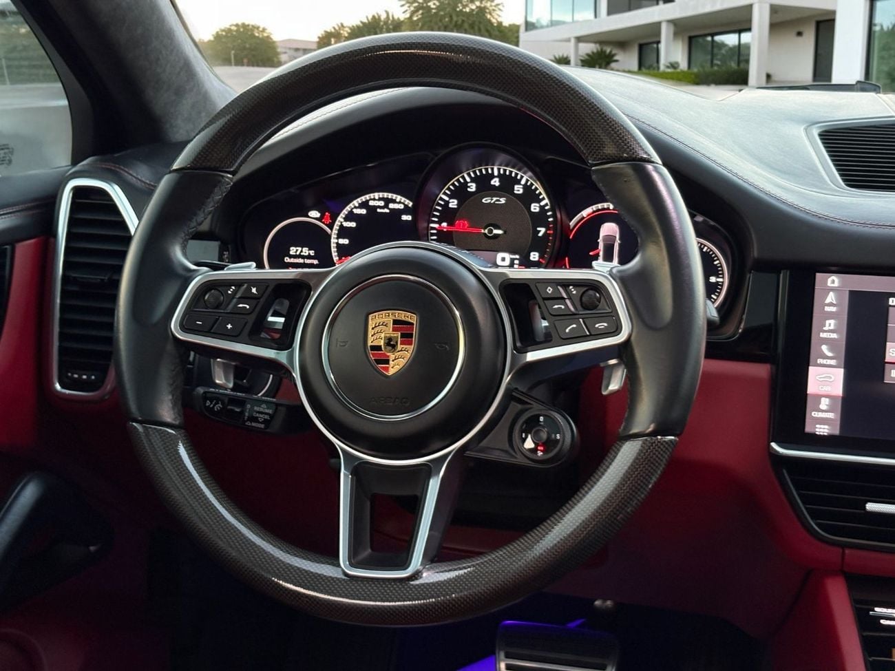 Porsche Cayenne GTS 4.0L (460 HP) AED 4,640 P.M | 0% DOWN PAYMENT | PORSCHE CAYENNE GTS | 4.0L V8 | 2021 | GCC SPECS