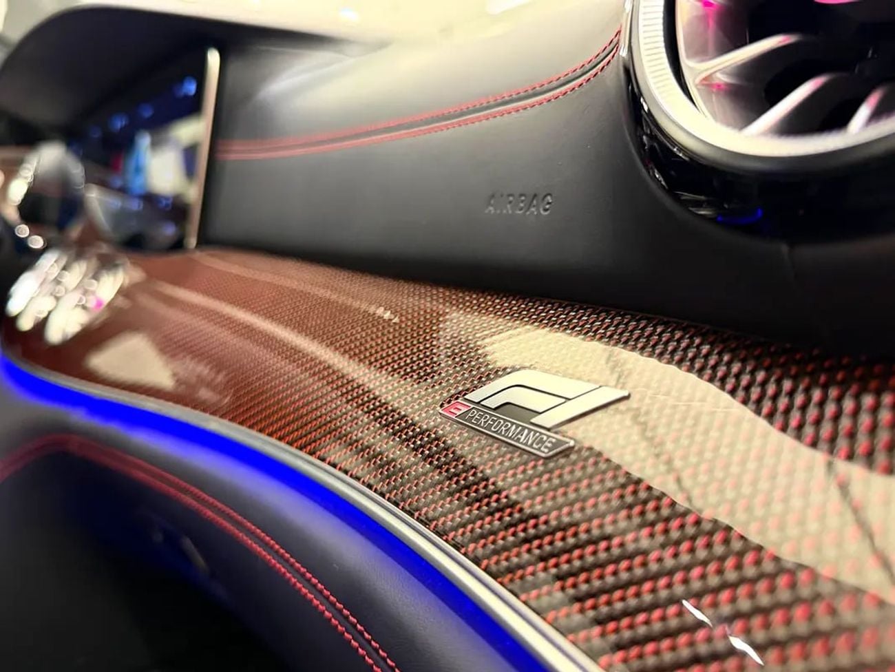 مرسيدس بنز برابوس AMG GT 63 SE أداء روكيت 1000 GT 63 S E Performance F ONE edition