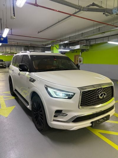 إنفينيتي QX80 LUXE SENSORY PROACTIVE