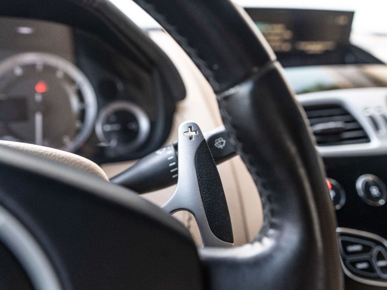 Aston Martin Rapide S