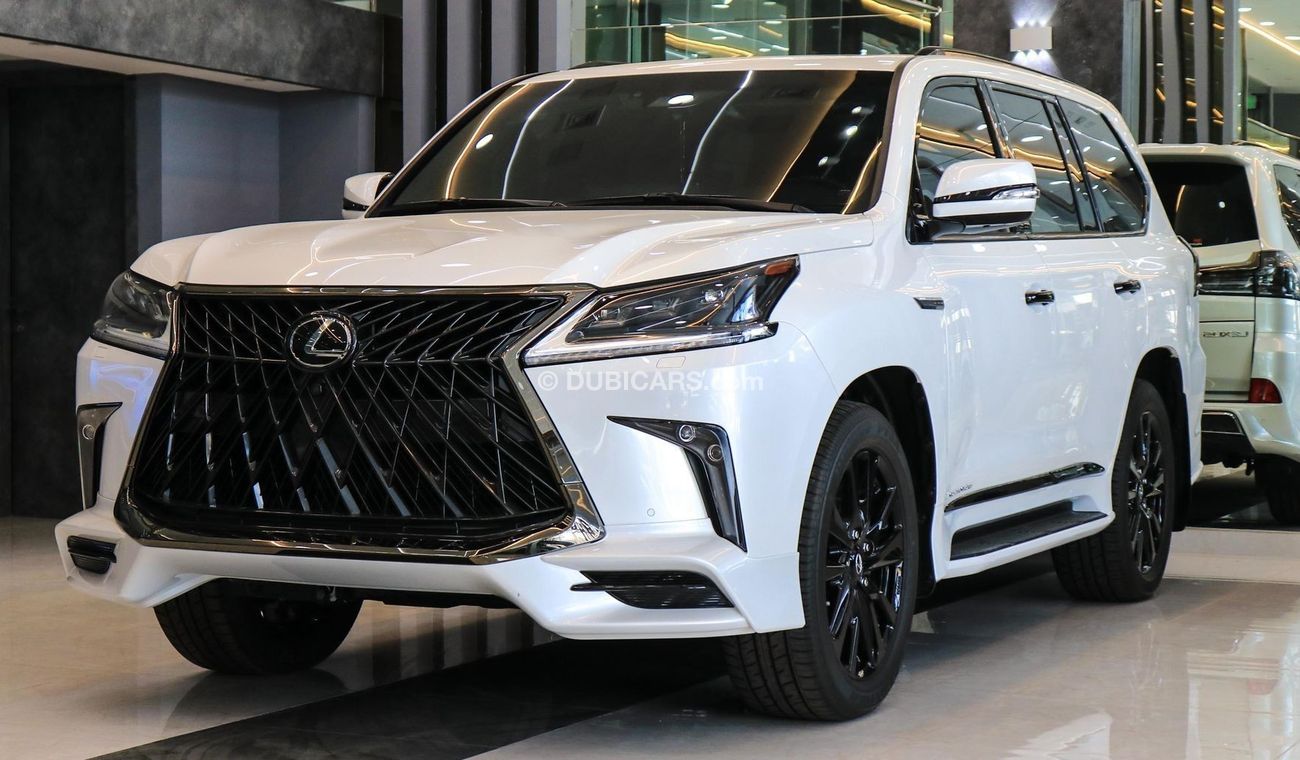 Lexus LX 570 Black Edition S