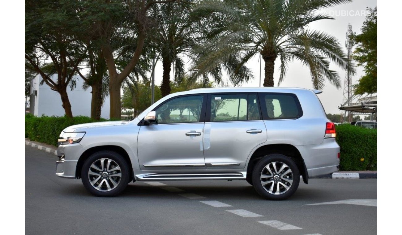 تويوتا لاند كروزر 200 VX V8 4.5L TURBO DIESEL 7-SEATER AUTOMATIC TRANSMISSION  ELEGANCE