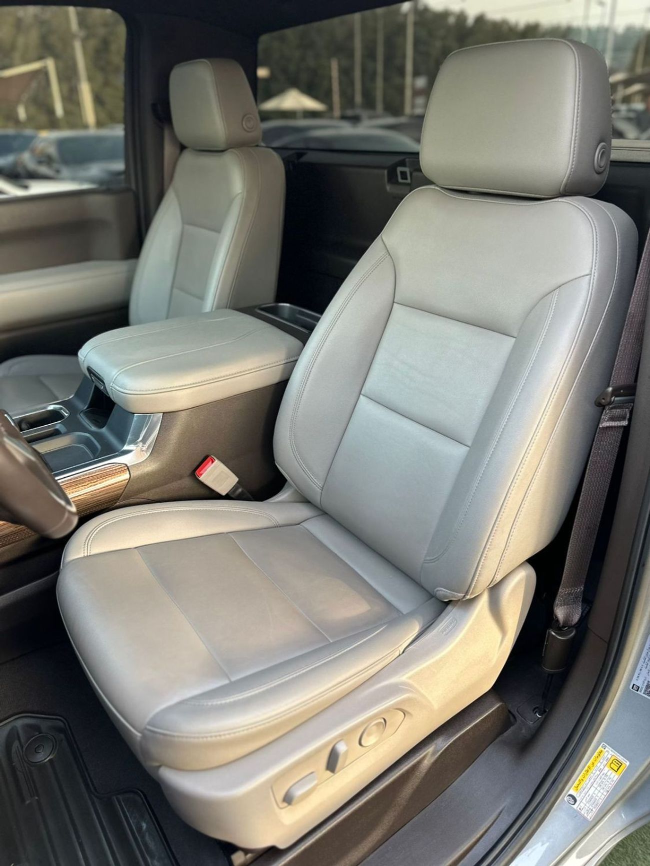 Chevrolet Silverado CHEVROLET SILVERADO TRAIL BOSS 2023 GCC FULL OPTION ORIGINAL PAINT UNDER WARRANTY