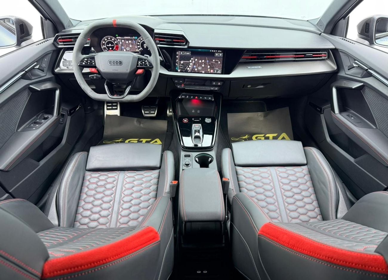 Audi RS3 TFSI quattro 2.5L Sportback 2025 Audi RS3 Sportback, 2030 Audi Warranty + Service Pack, Very Low Km,