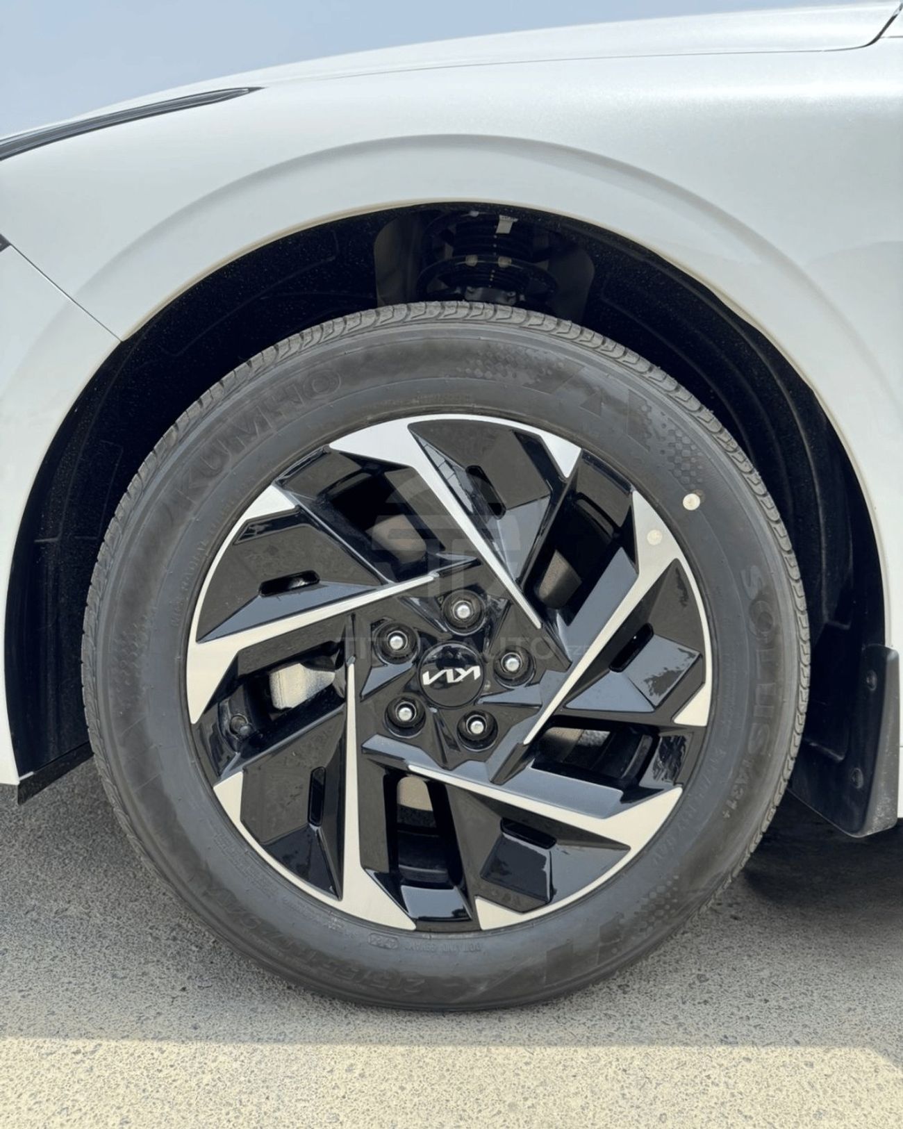 Kia K5 KIA K5 2.0 HYBRID 2025 MODEL