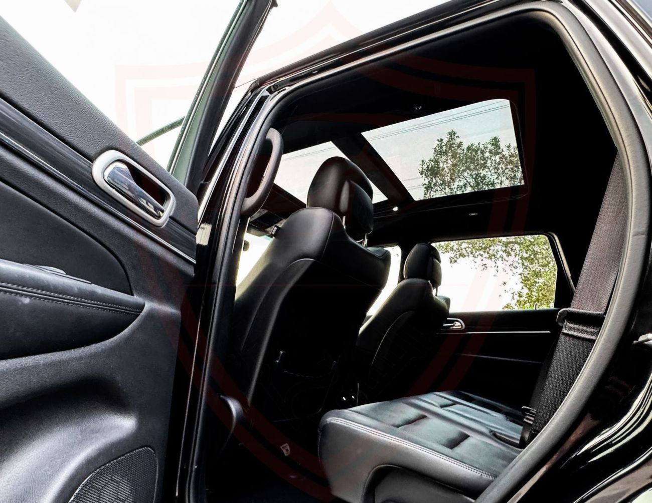 Jeep Grand Cherokee Limited 3.6L Jeep Grand Cherokee | 3.6 L | 2021 | GCC | Accident-Free |  In Excellent Condition | 13