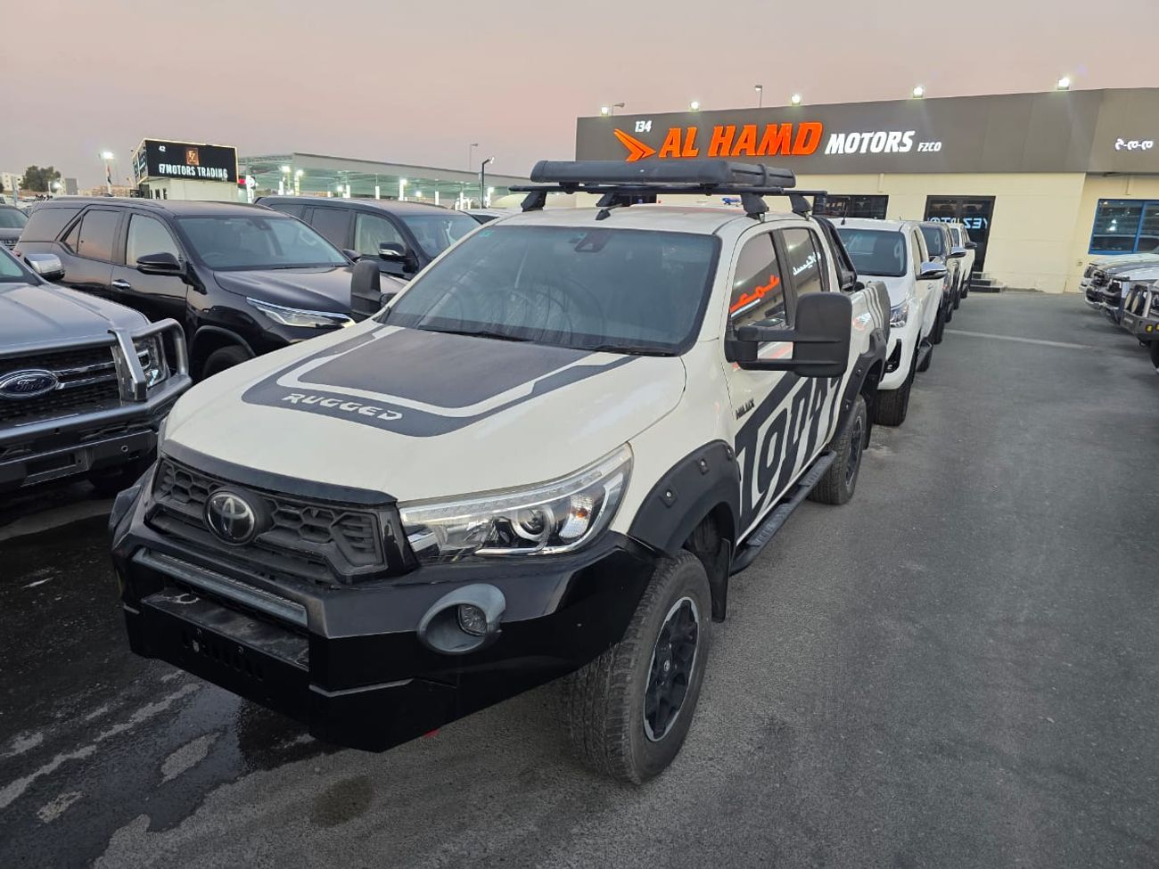 Toyota Hilux diesel right hand drive 2,8l automatic gear only for export available