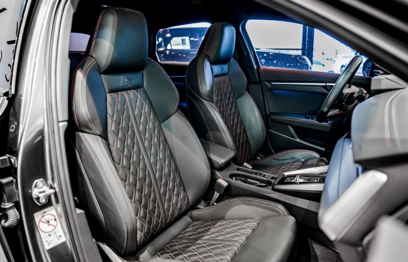 أودي S3 2023 Audi S3 Hatchback, 2028 Audi Warranty + Service Contract, Low KMs, GCC