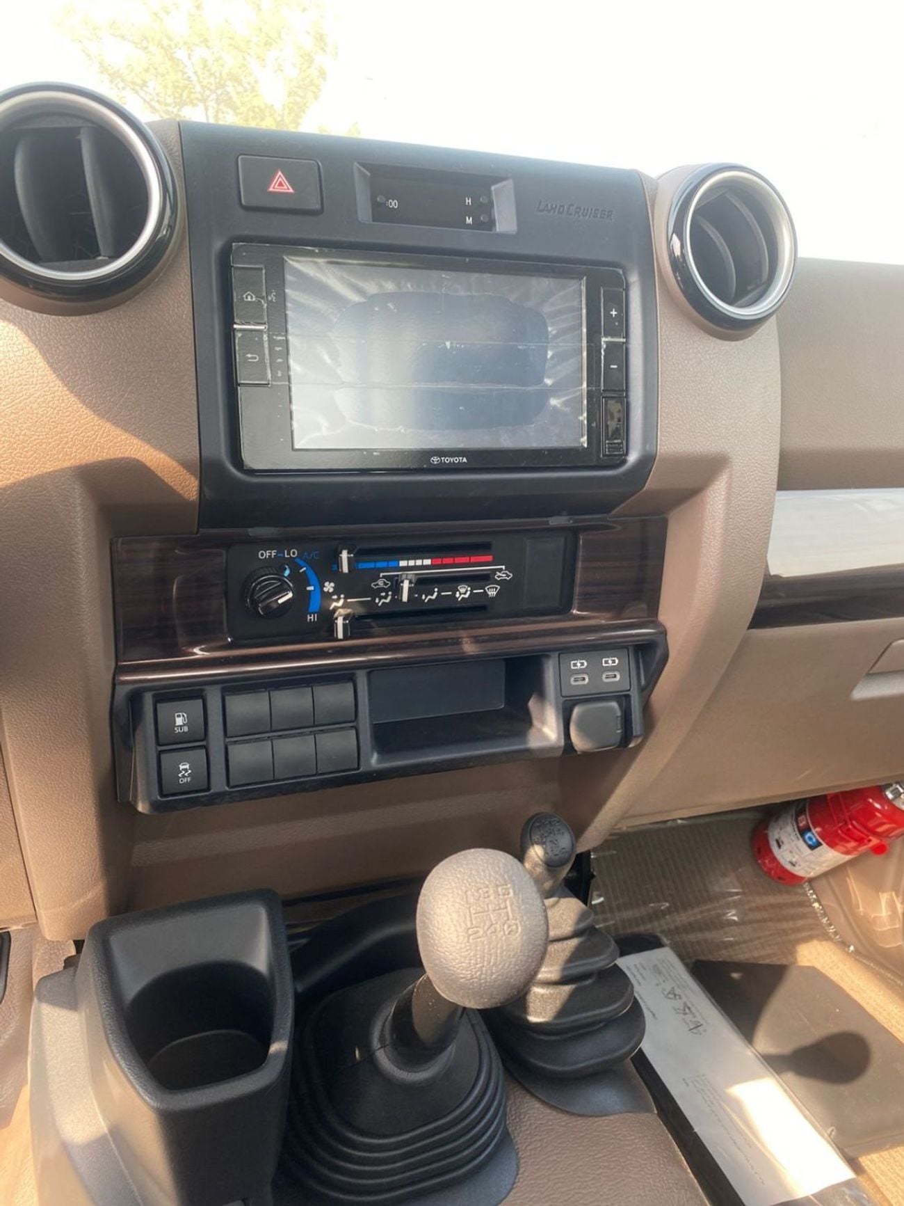 Toyota Land Cruiser Pick Up Std 4.0L Single Cab Utility 4WD