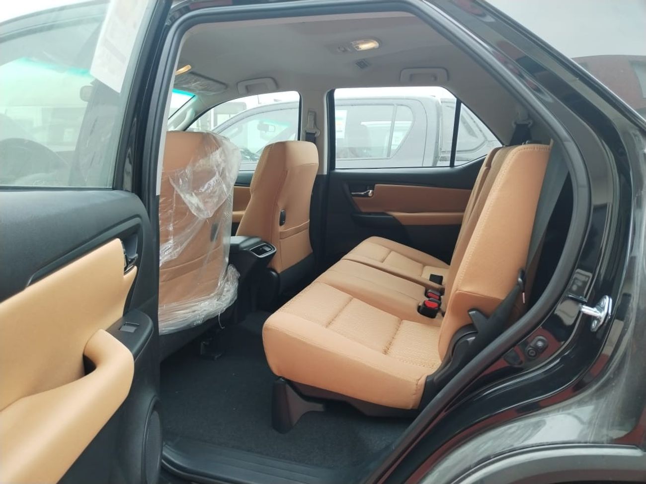 Toyota Fortuner TOYOTA FORTUNER 2.7 AT MANUAL AC BLACK 2024