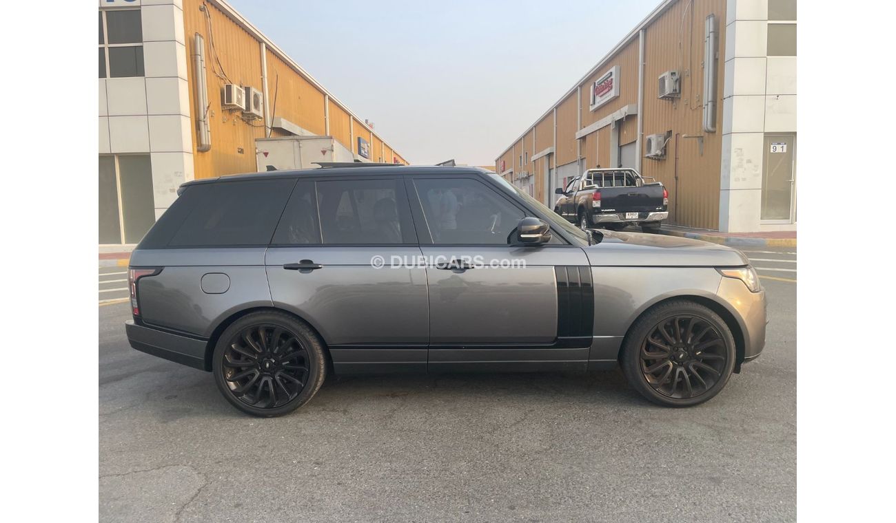 Land Rover Range Rover Model 2016 5L - 4X4 AWD / EXCELLENT condition