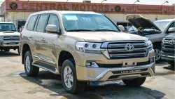 Toyota Land Cruiser Leather electric seats camera built in air pressure system low kms can be used in Dubai