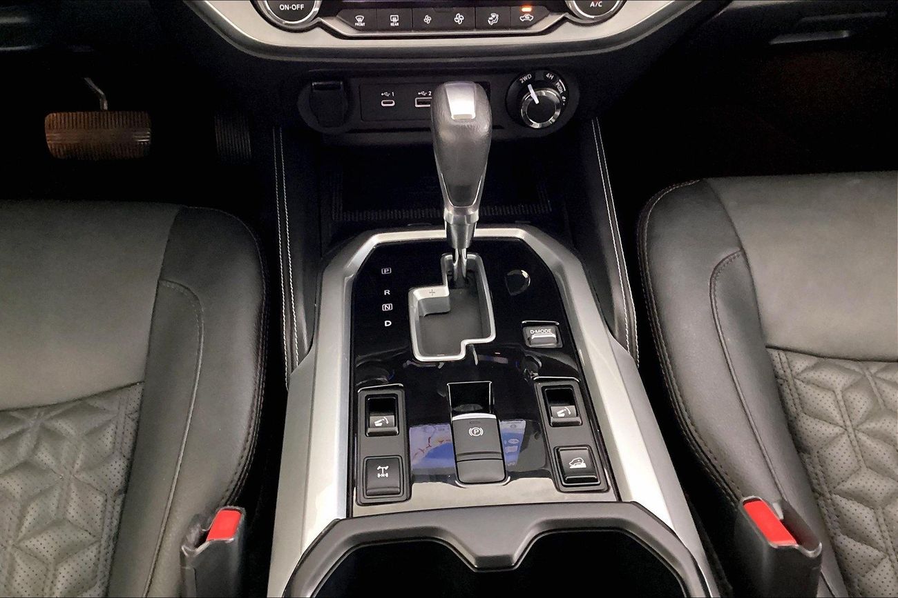 Nissan XTerra Platinum | Guaranteed Warranty | 0 Down Payment