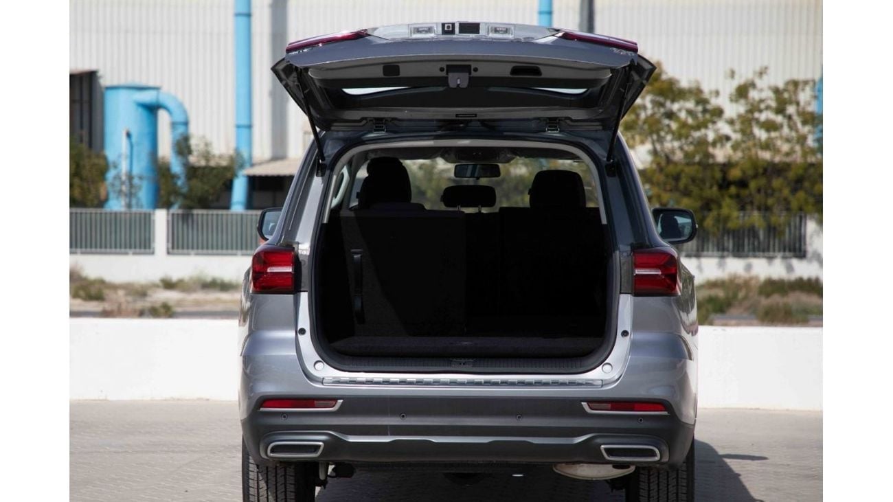 MG RX8 2023 MG RX8 4X4 2.0 STANDARD - Silver inside Black