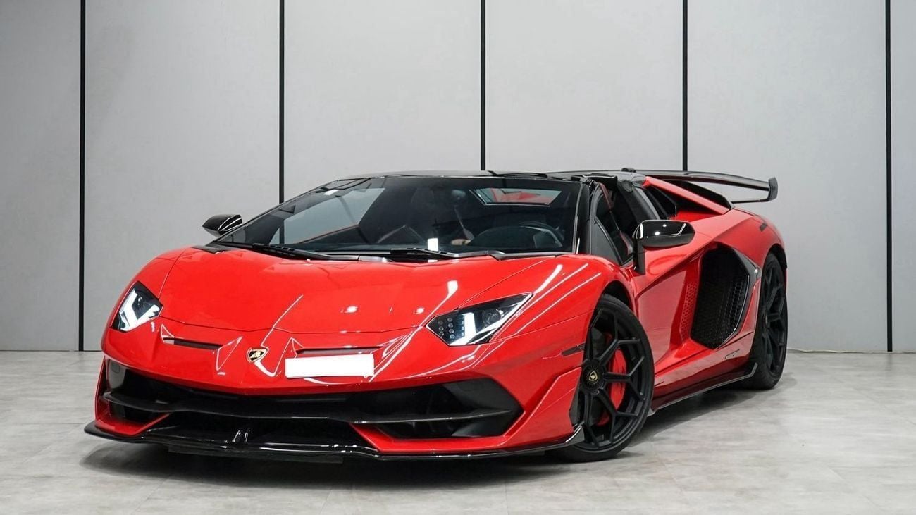 لامبورغيني أفينتادور SVJ 6.5L V12 | European Specs | 8,700 KM | Full Service History