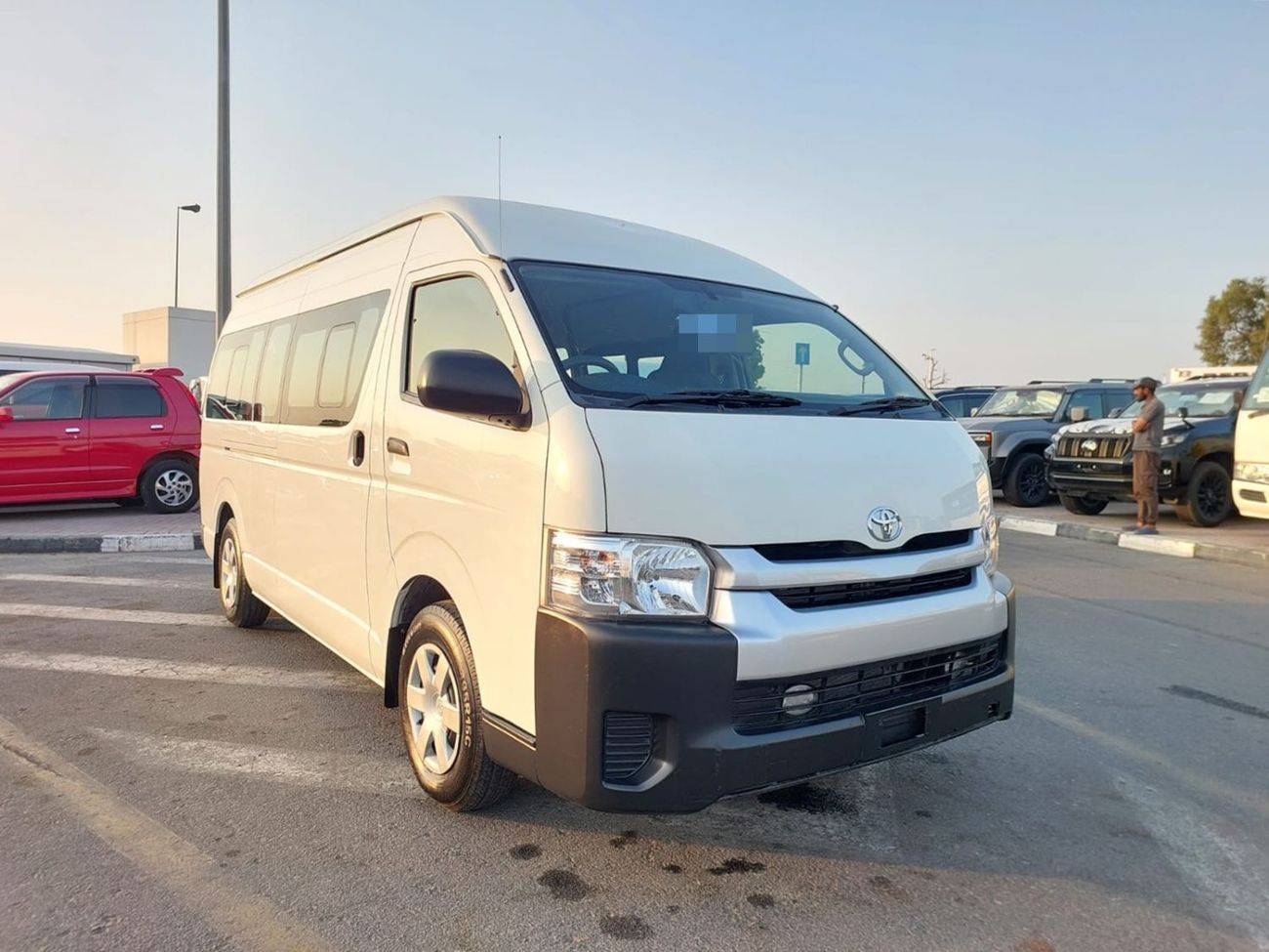 Toyota Hiace TOYOTA HIACE COMMUTER VAN RHD 2016 MODEL 3.0 L DIESEL MANUAL(PM18802)