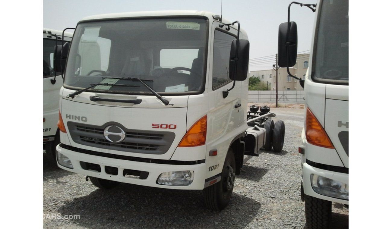 Hino 500 2016 model HINO FD1JLUA 10.4 TON GVW 4x2 TRUCK CHASSIS