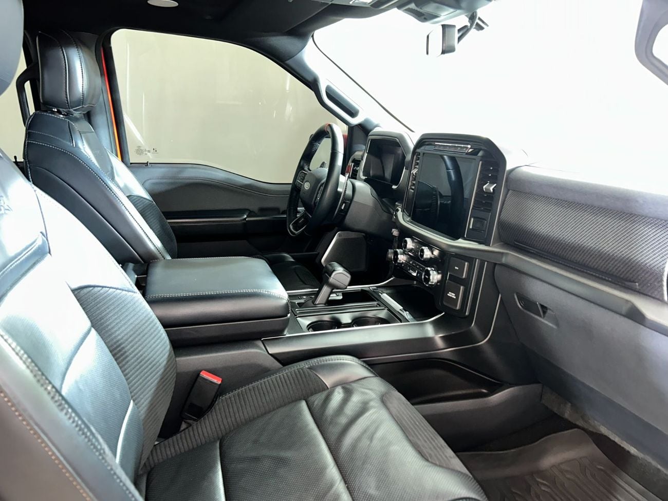 فورد إف-150 رابتور 5.2L V8