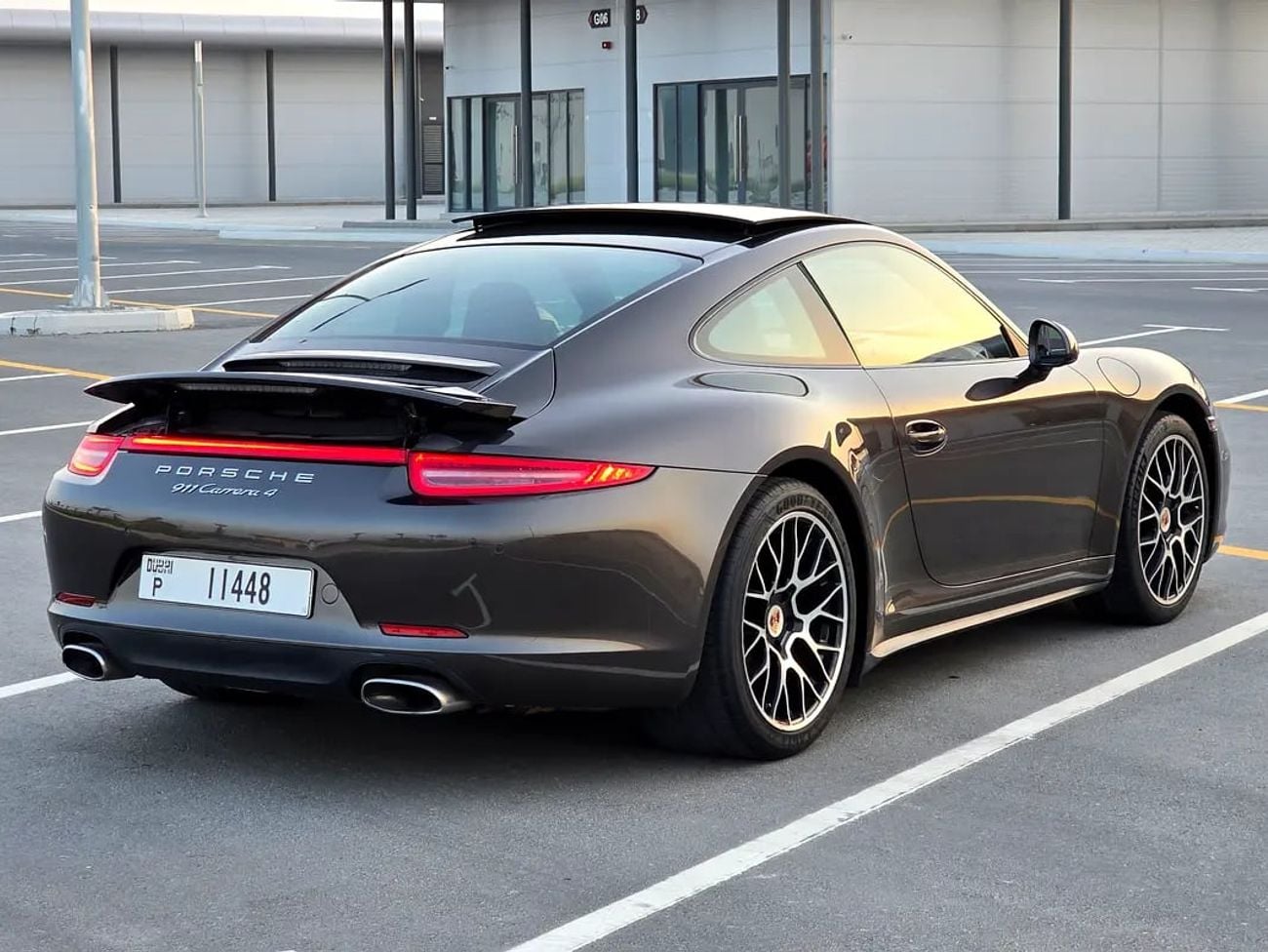 بورش 911 CARRERA 4 Carrera. .4GCc