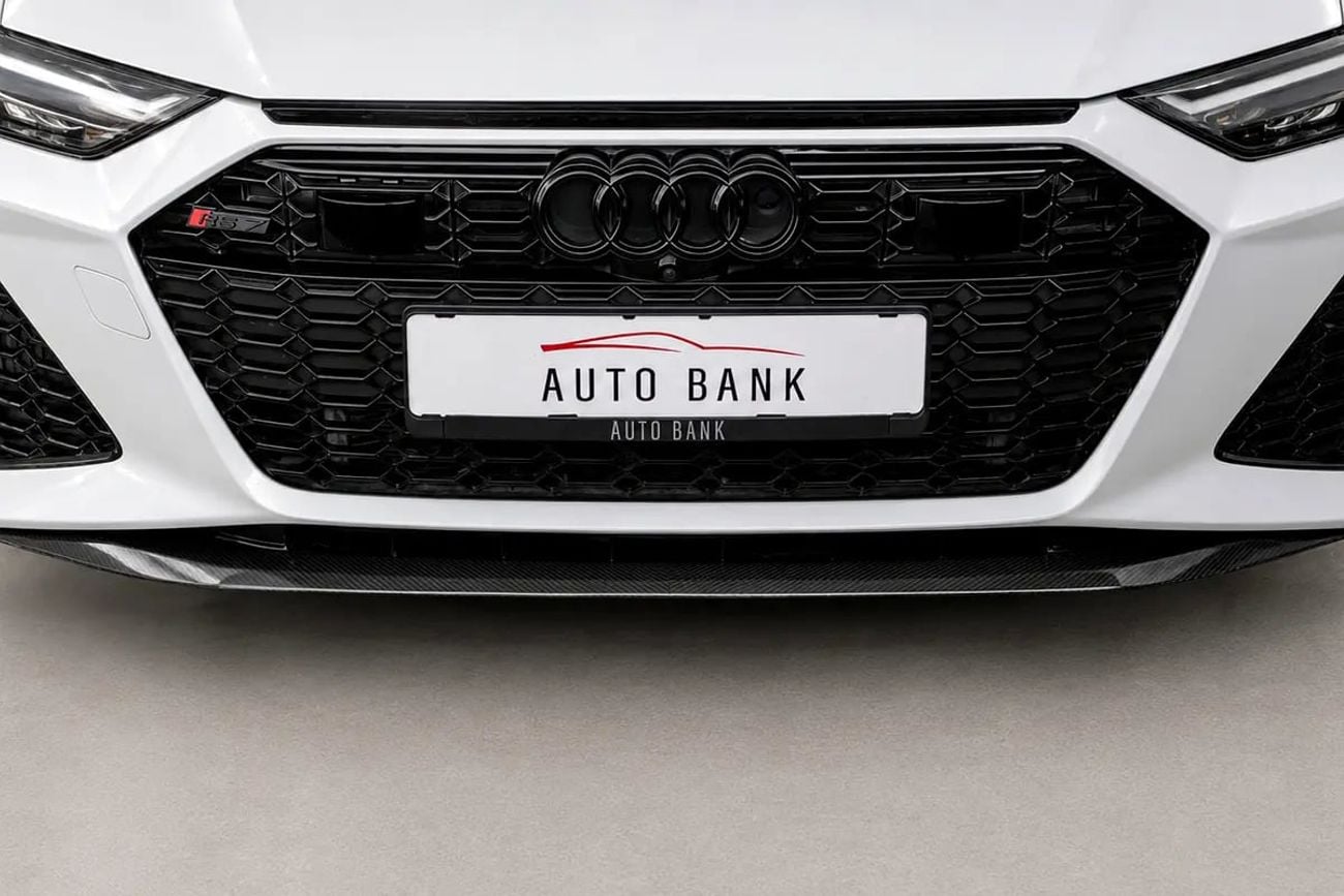 Audi RS7 SPORTBACK MODEL - NO ACCIDENT OR PAINT