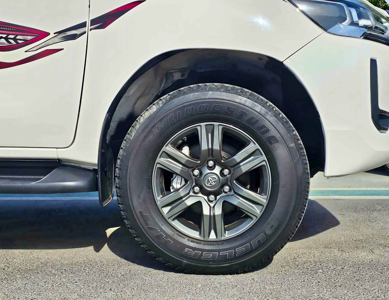 تويوتا هيلوكس PICK UP/ PATROL/ AUTOMATIC/ AUTO WINDOWS/ WIDE BODY/ FULL OPTION/  EXPORT ONLY/ LOT#41355