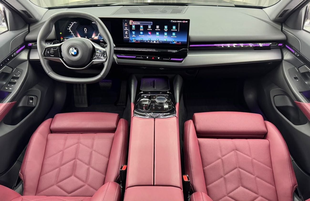 BMW 520i PURE BMW 5 Series 520 2025 | Full PPF | GCC | Low Mileage | AGMC Warranty 2030 | AGMC Service 2030