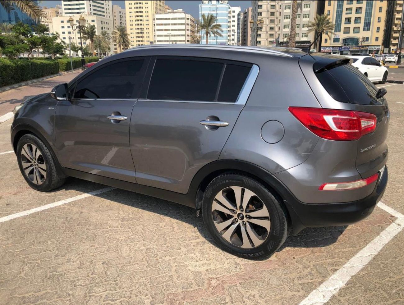 Kia Sportage EX Top 2.4L