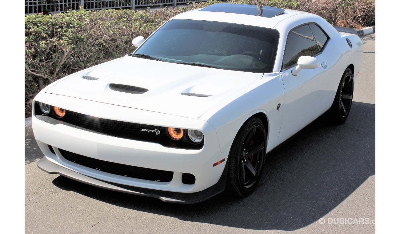 دودج تشالينجر 2018/ CHALLENGER HELLCAT/ 707HP/ GCC / FULL SERVICE HISTORY WITH WARRANTY