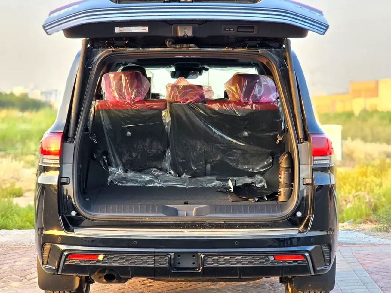 Toyota Land Cruiser VXR 3.3 GCC Specs