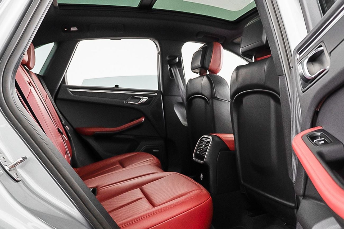 Porsche Macan STD