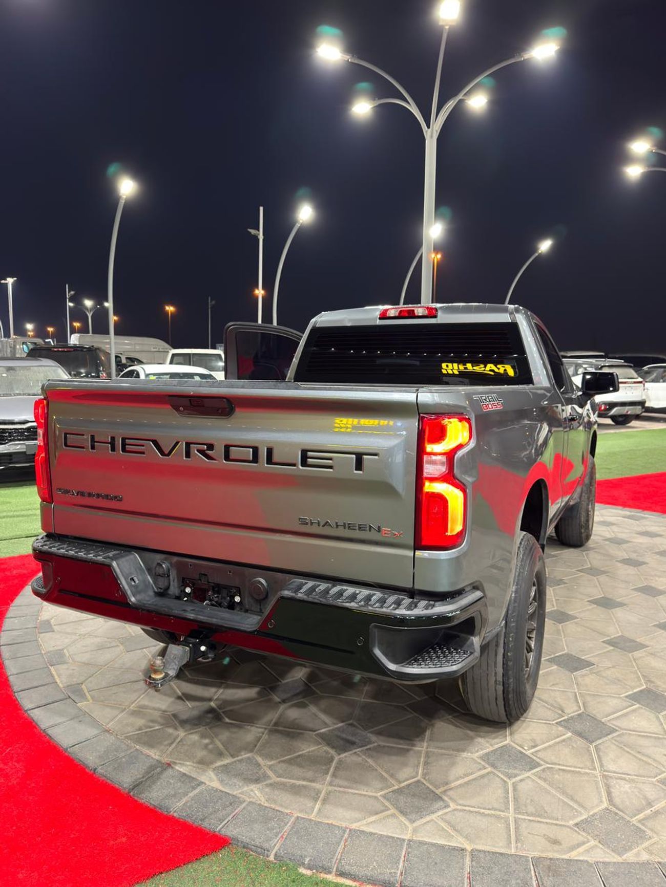 Chevrolet Silverado CHEVROLET SILVERADO SHAHEEN (GCC)