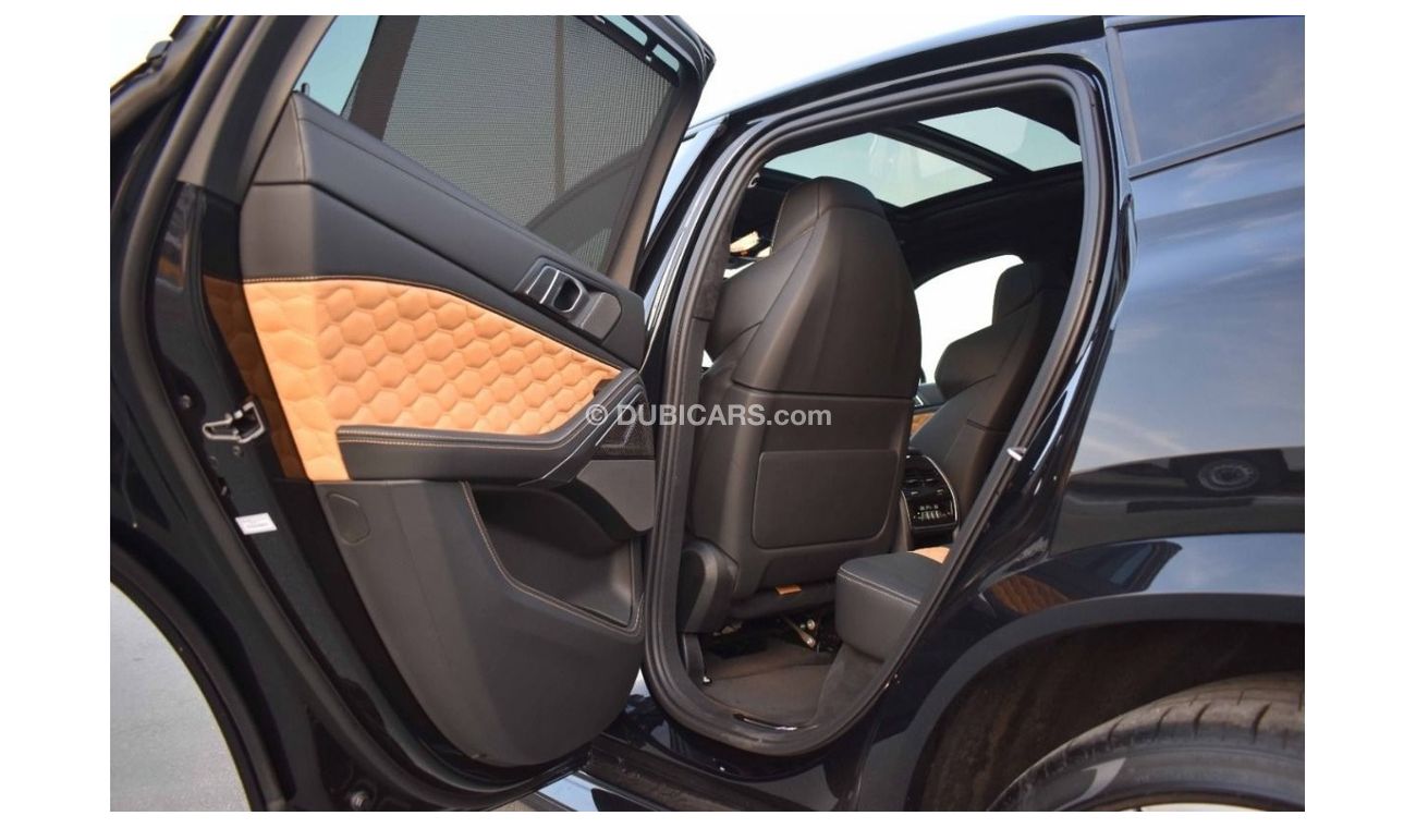 بي أم دبليو X6 M BMW X6 M COMPETITION V8 -2022