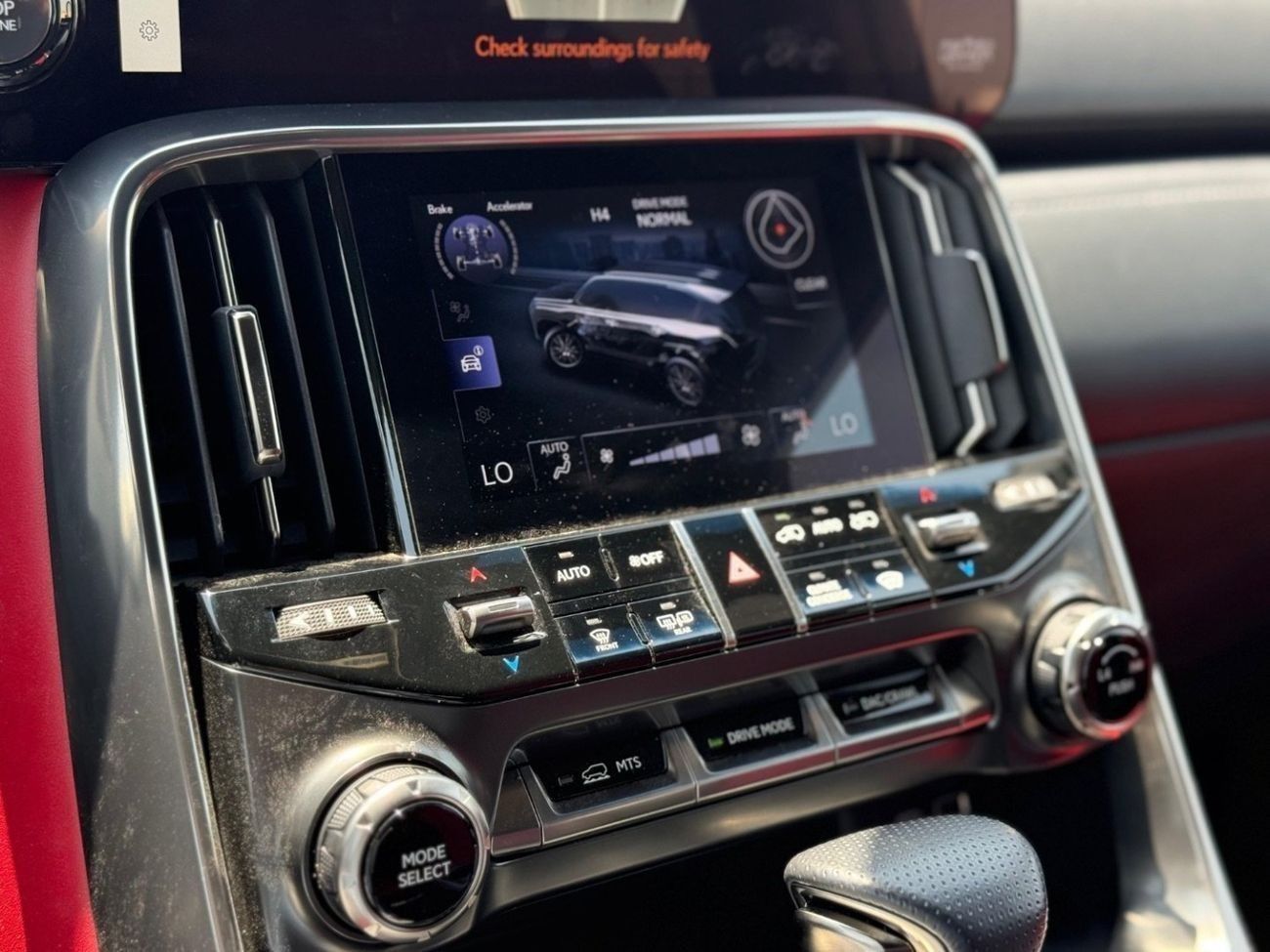 Lexus LX 600 F-Sport 3.5L