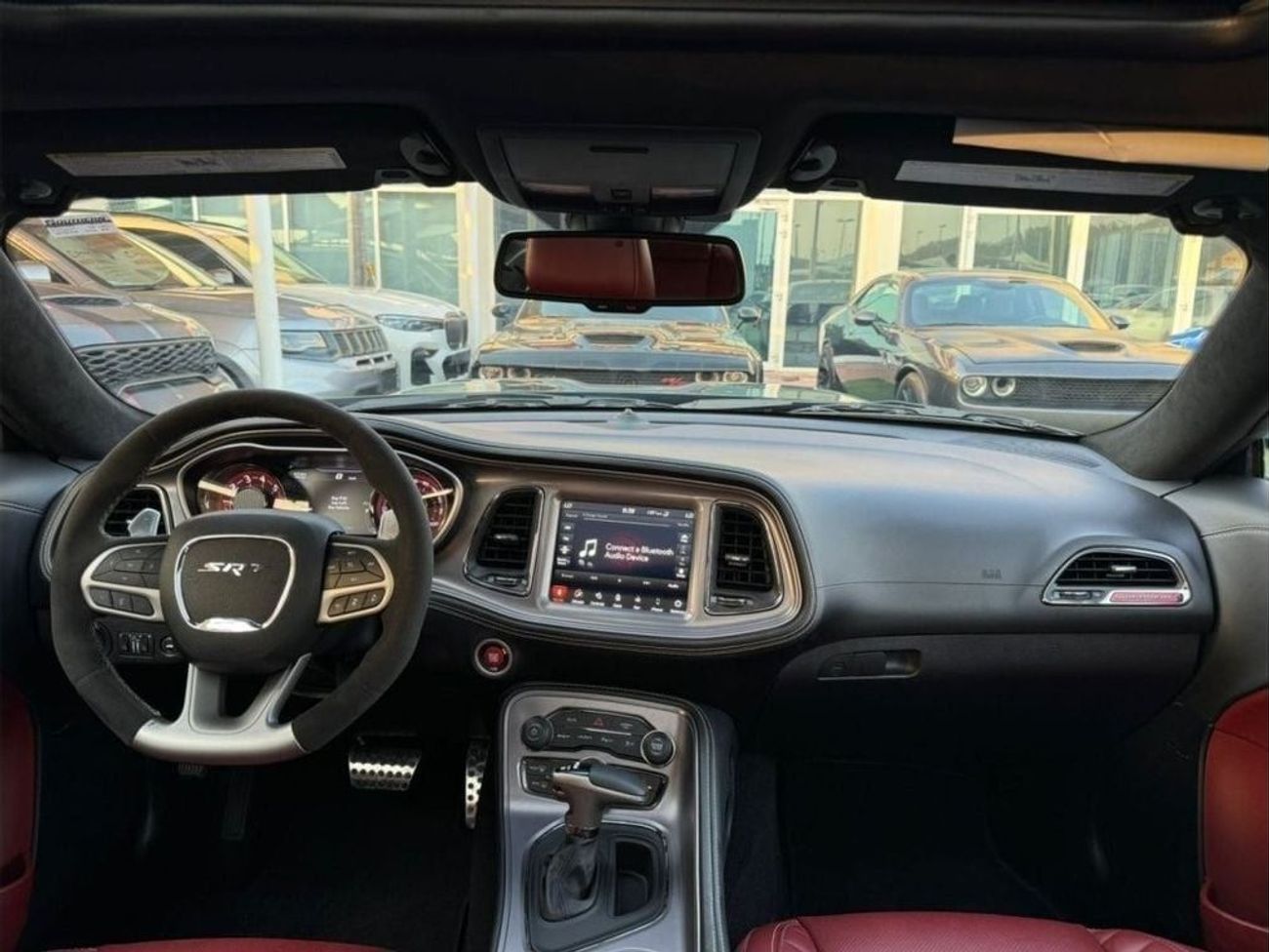 دودج تشالينجر دودج تشالينجر SRT هيلكات جيل بريك وايد بودى  وارد صبغ وكاله بحاله ممتازه