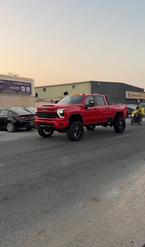 Chevrolet Silverado 2500 HD Z71 6.6L V8