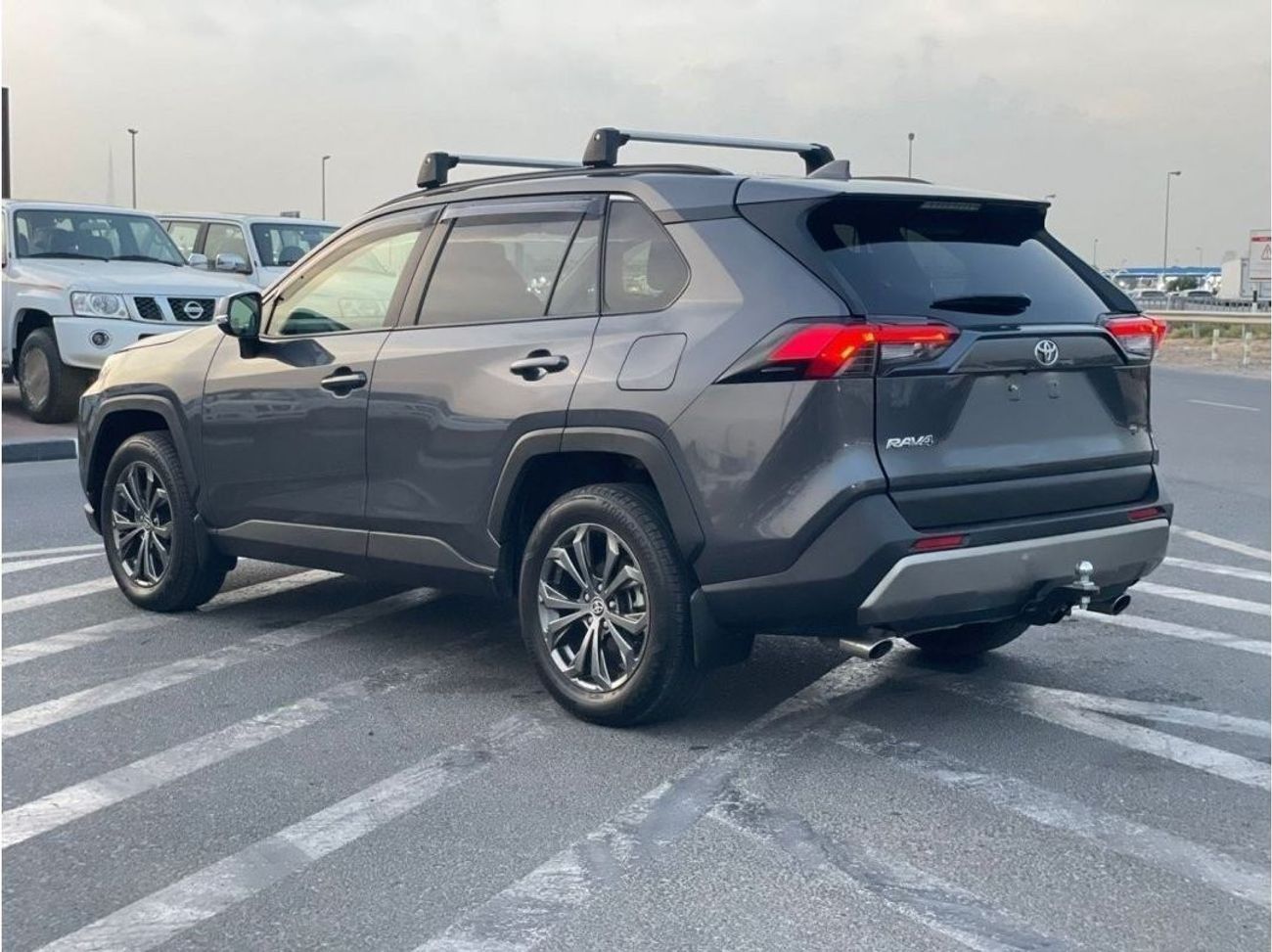 Toyota RAV4 2022 Toyota Rav4 2.0L V4 - MidOption - RHD