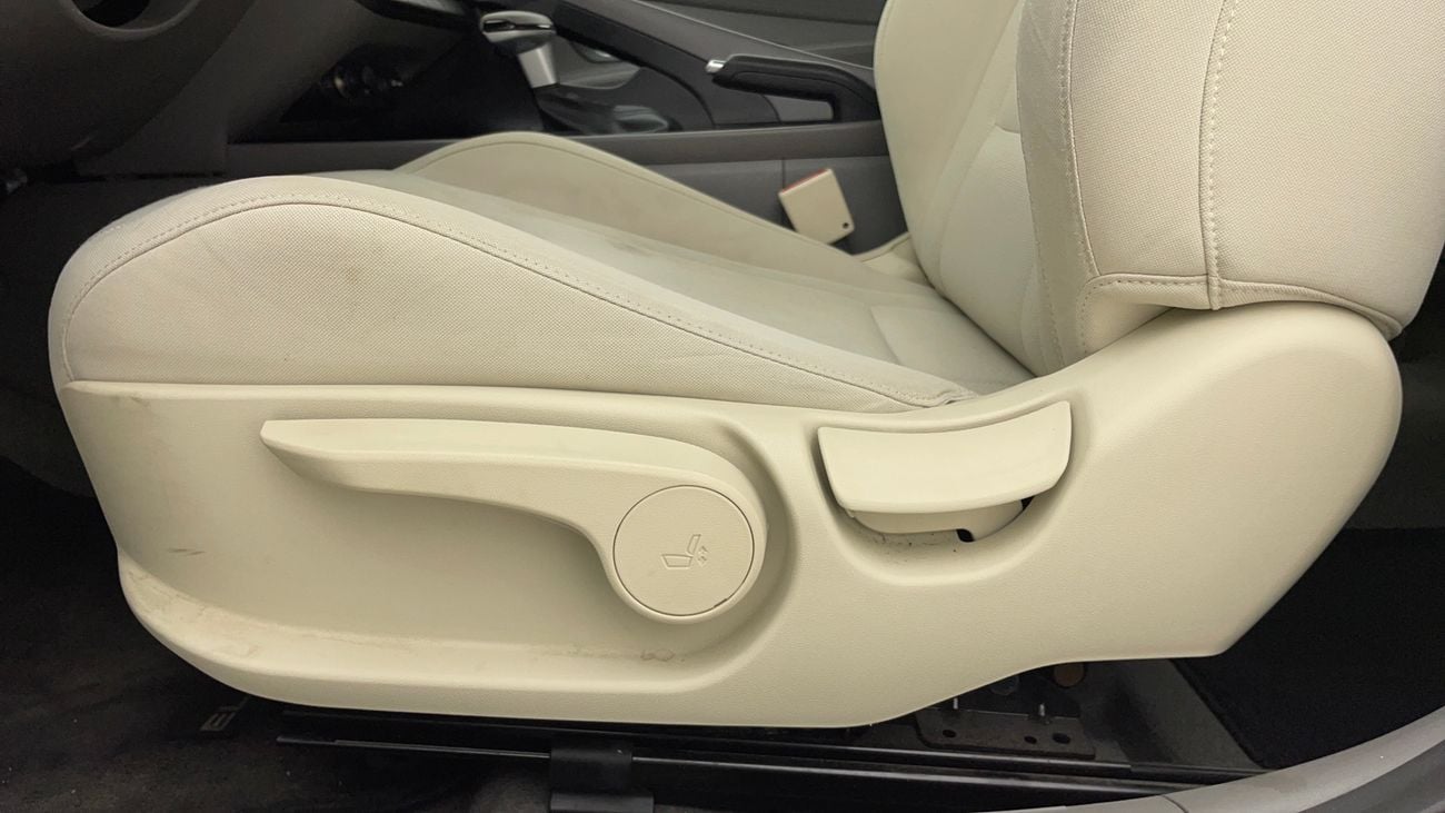 Hyundai Elantra SMART 1.6 | Zero Down Payment | Home Test Drive