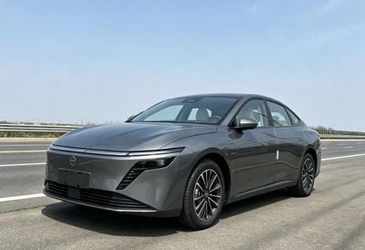Nissan N6