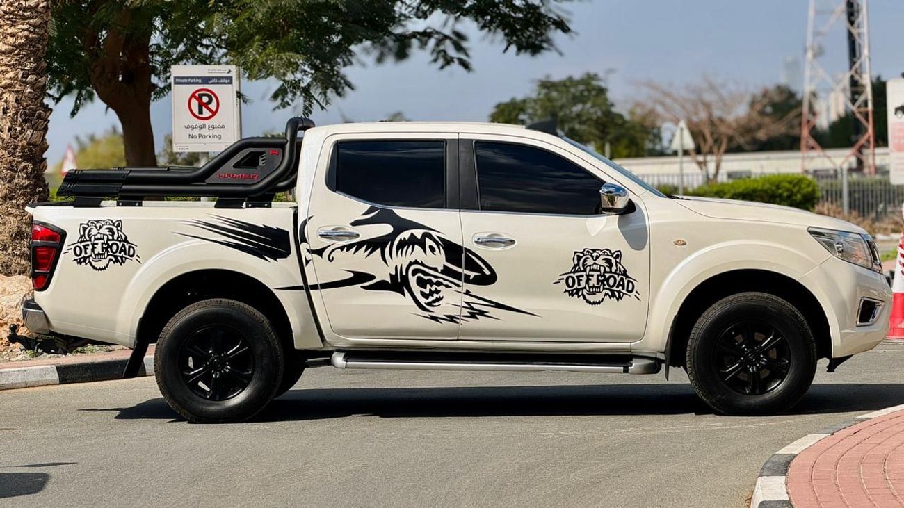 نيسان نافارا -