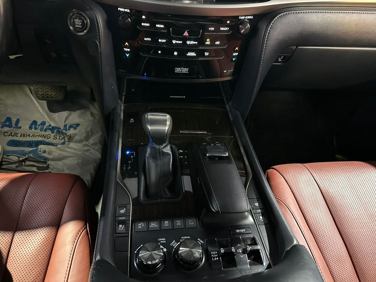 لكزس LX 570 Sport Platinum 5.7L