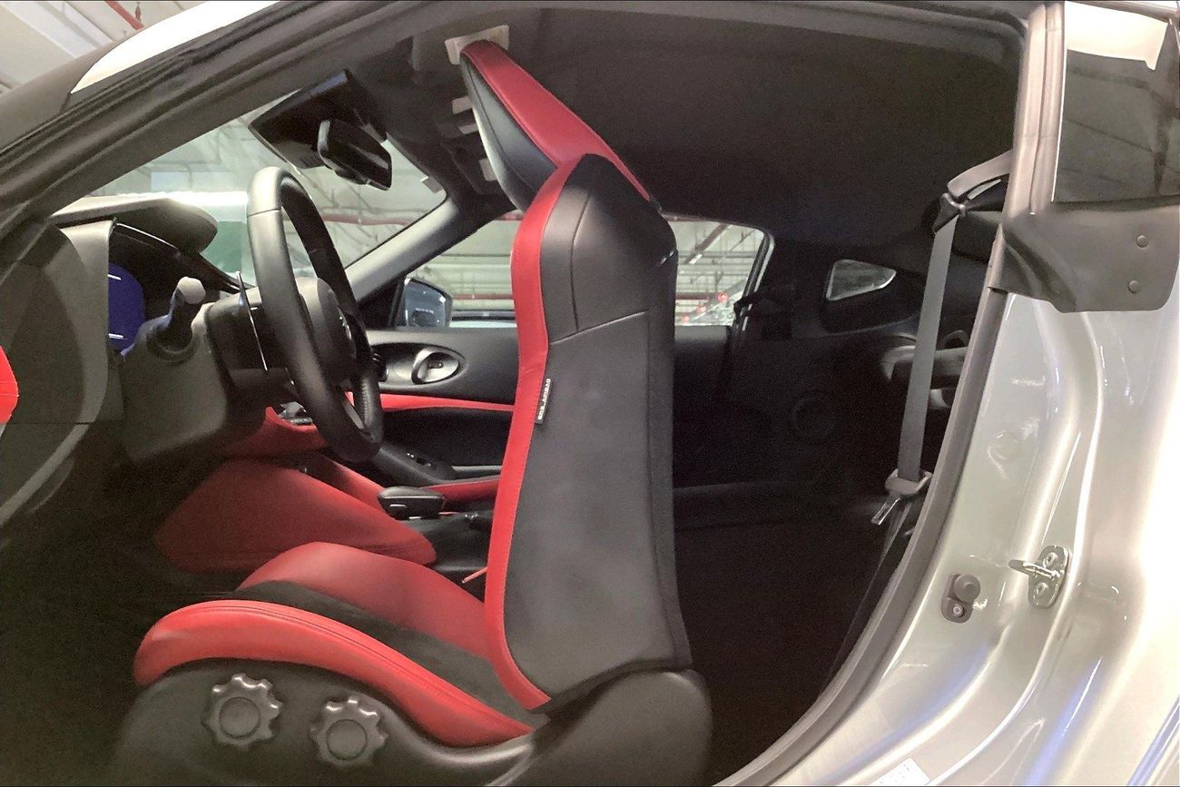 Nissan 400 Z Z Coupe A/T | Guaranteed Warranty | 0 Down Payment