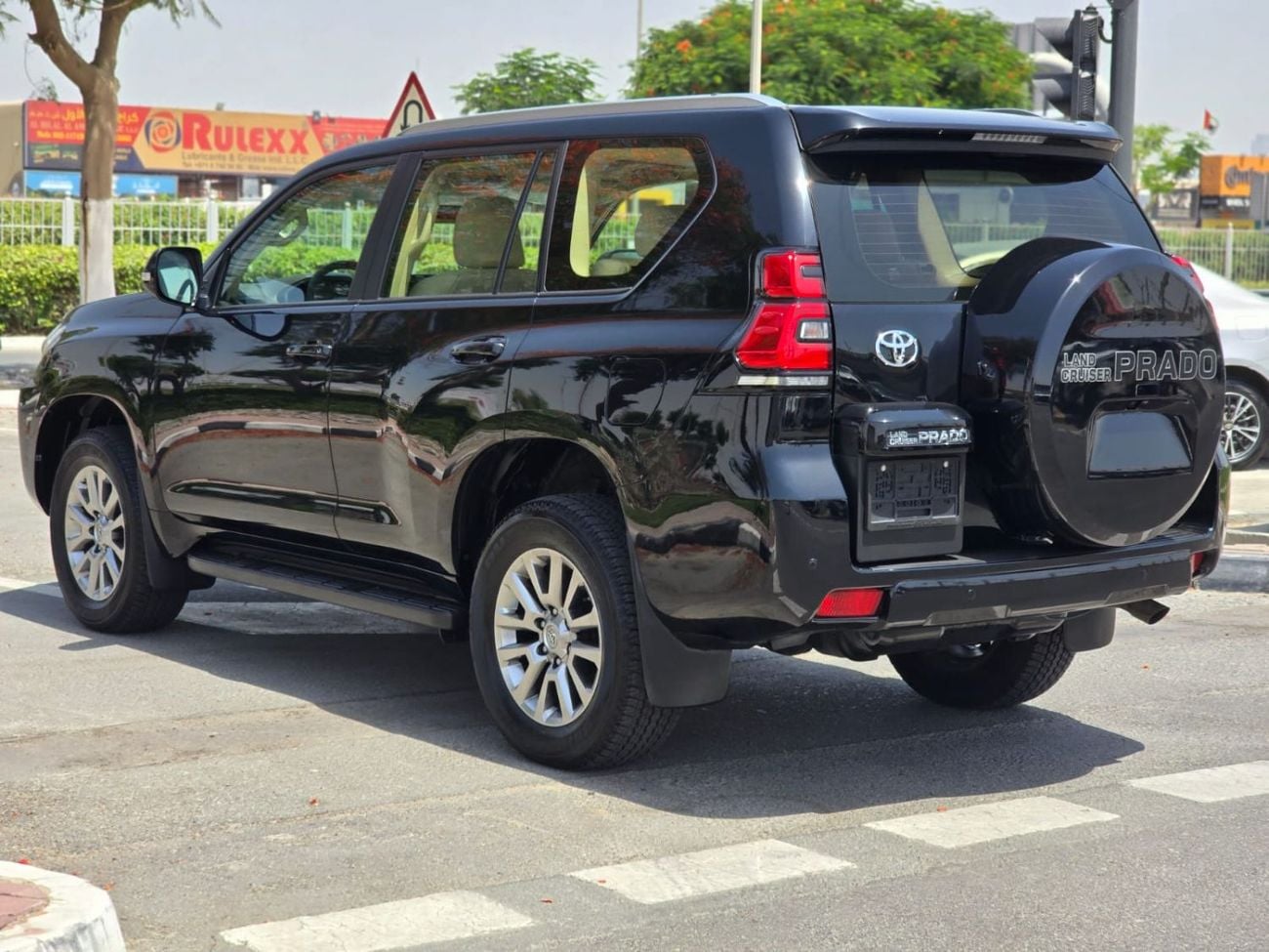 Toyota Prado GXR 4.0 2020 GCC AL FUTTAIM LOW MILEAGE IN MINT CONDITION