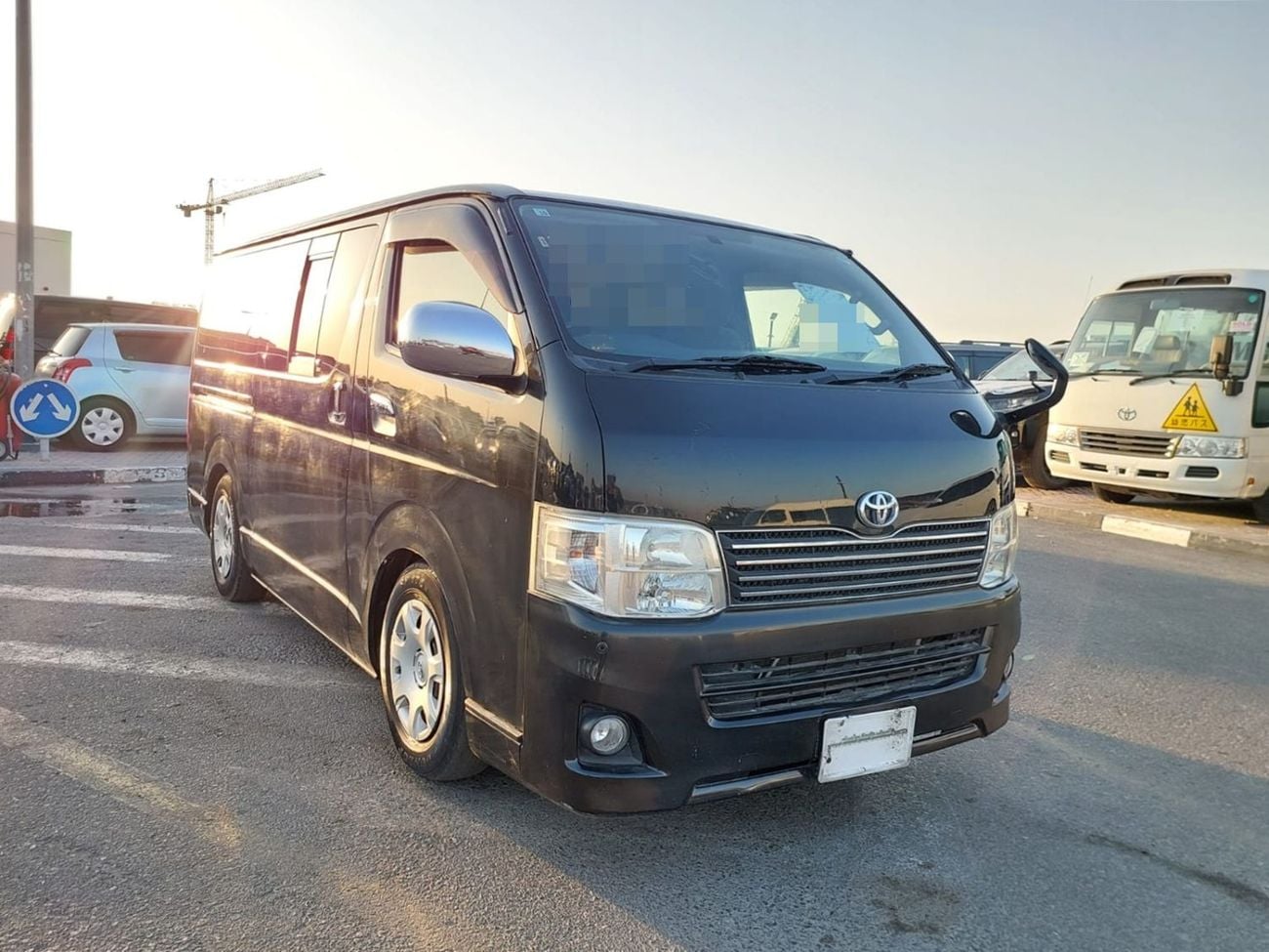 Toyota Hiace 2011 TOYOTA HIACE VAN RHD PETORL AUTOMATIC 2.0 CC(PM46101)