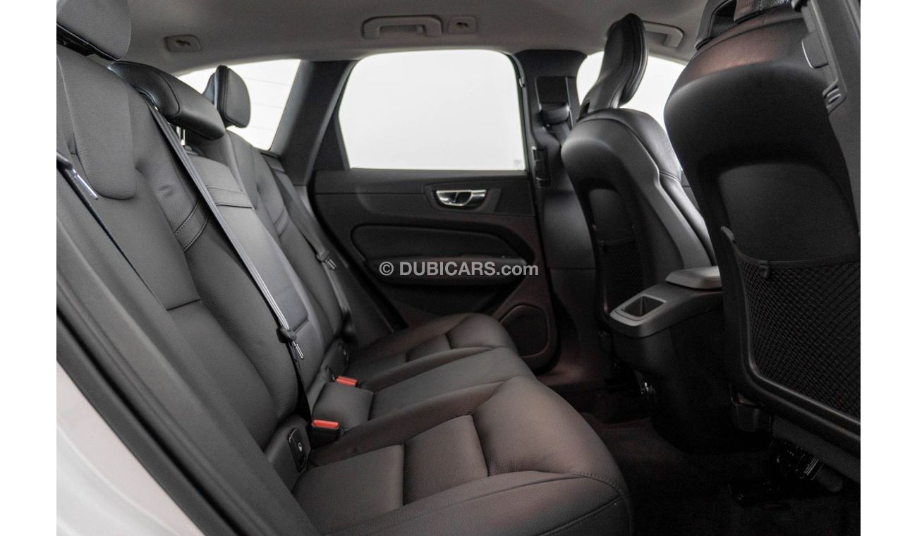 Volvo XC60 2020 Volvo XC60 T5 Momentum / All-Wheel-Drive / Full Volvo Service History and Warranty