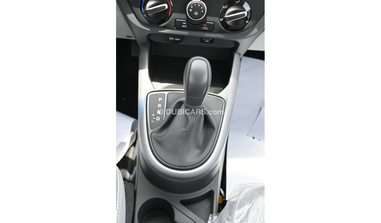 Hyundai Grand i10 Hyundai Grand i10 AI3 AT 1.2L Hatchback FWD 5Doors, Color White, Model 2022