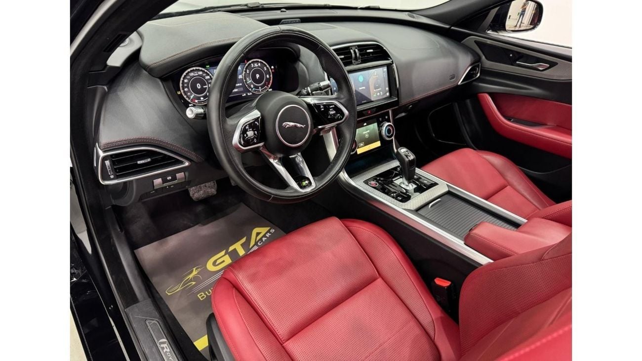 Jaguar XE R-Dynamic Black 2021 Jaguar XE P300 R-Dynamic, April 2025 Jaguar Warranty, Full Jaguar Service Histo