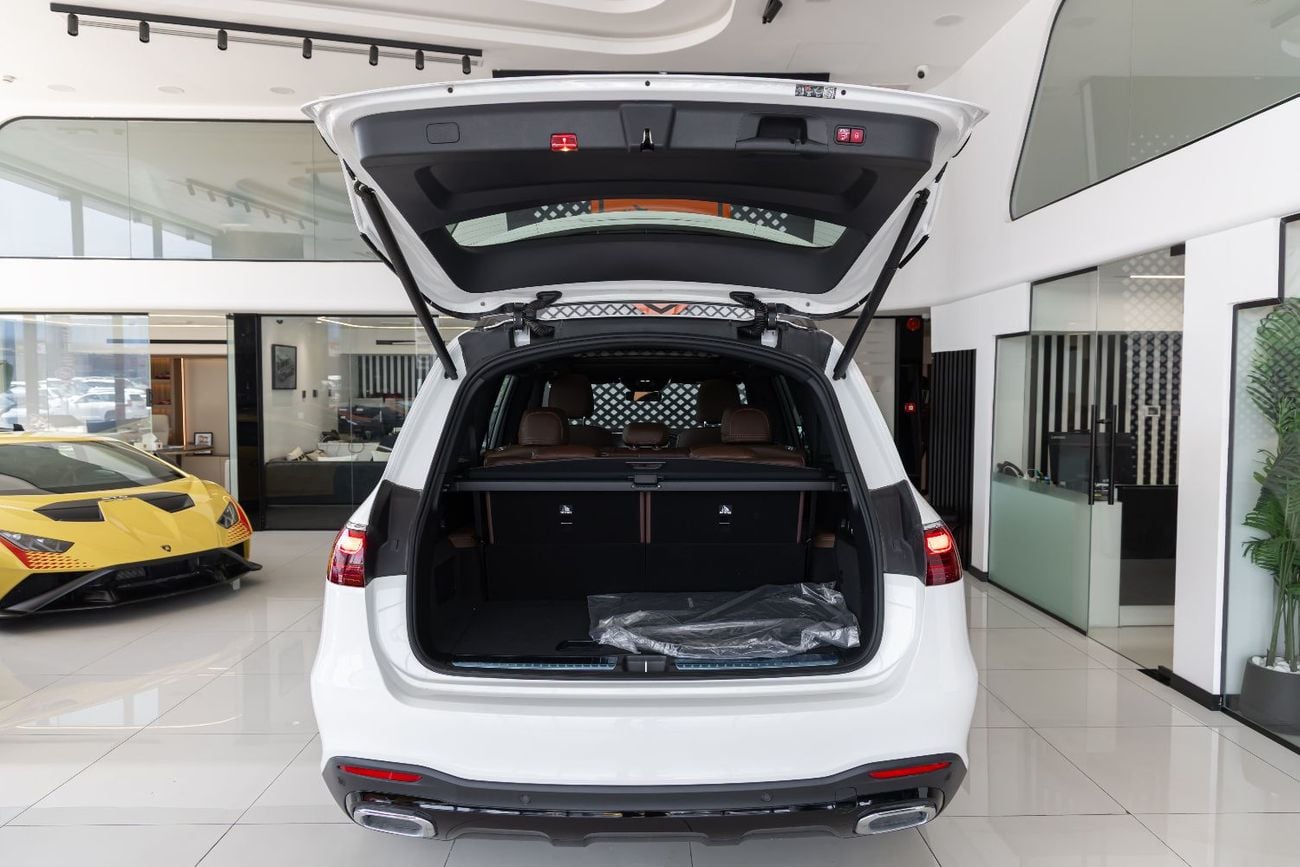مرسيدس بنز GLS 450 Best Price | 4MATIC Mercedes-Benz AMG GLS450 SUV | Night Package | New Facelift | GCC | 2024 - 7 Sea