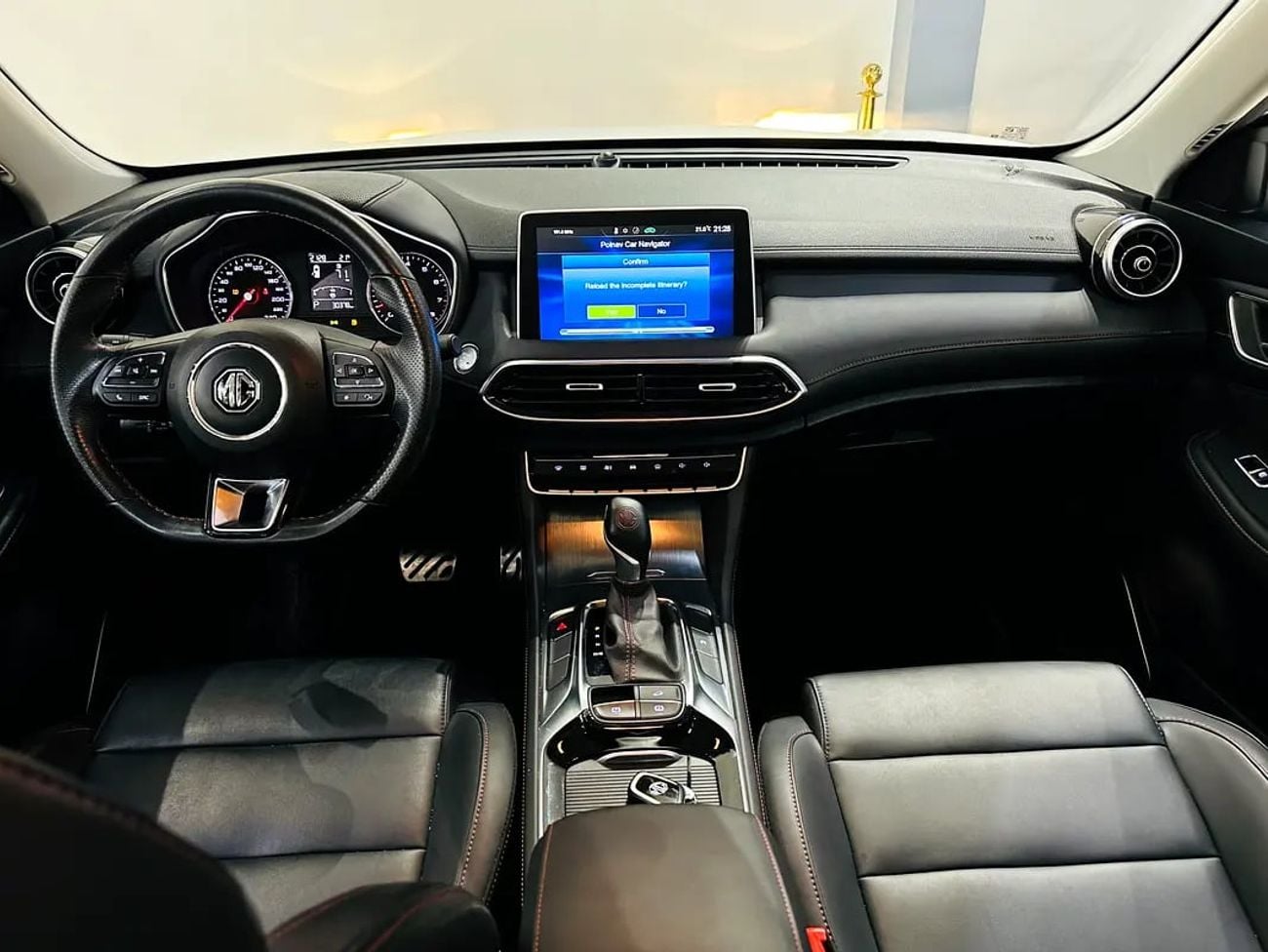 أم جي HS Comfort 2.0L