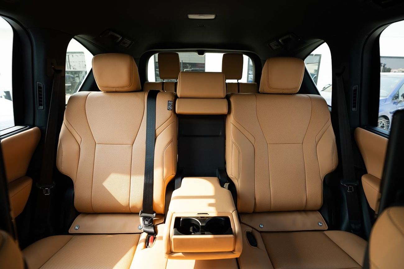 لكزس LX 600 7 seater Petrol 3.5L Automatic Transmission 2025
